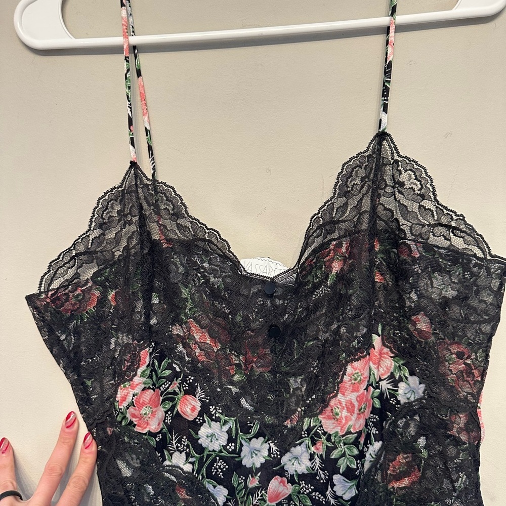 Vintage 90βs/Y2K Era Vassarette Floral & Black Lace Bodysuit Size Large - Picture 6 of 10